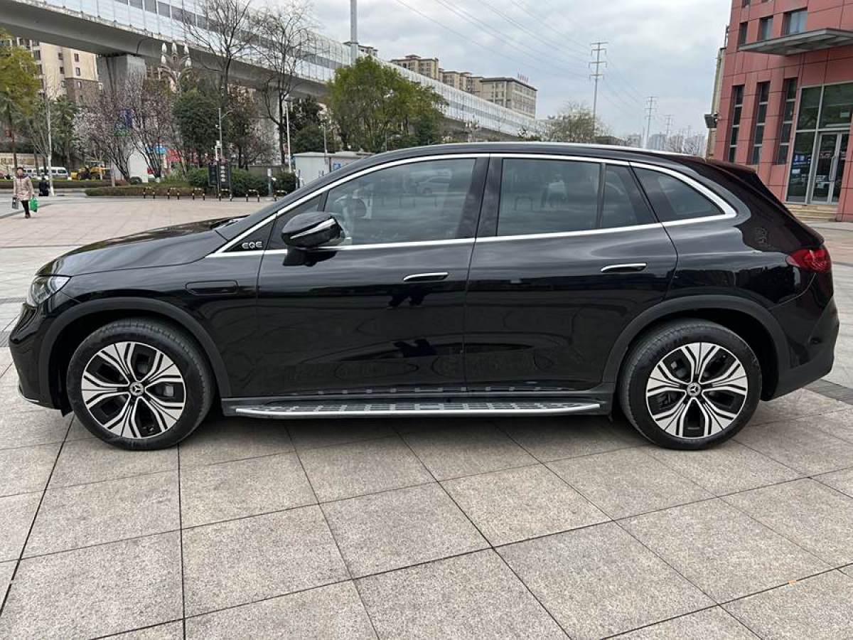 2024年9月奔馳 奔馳EQE SUV  2024款 500 4MATIC 豪華版