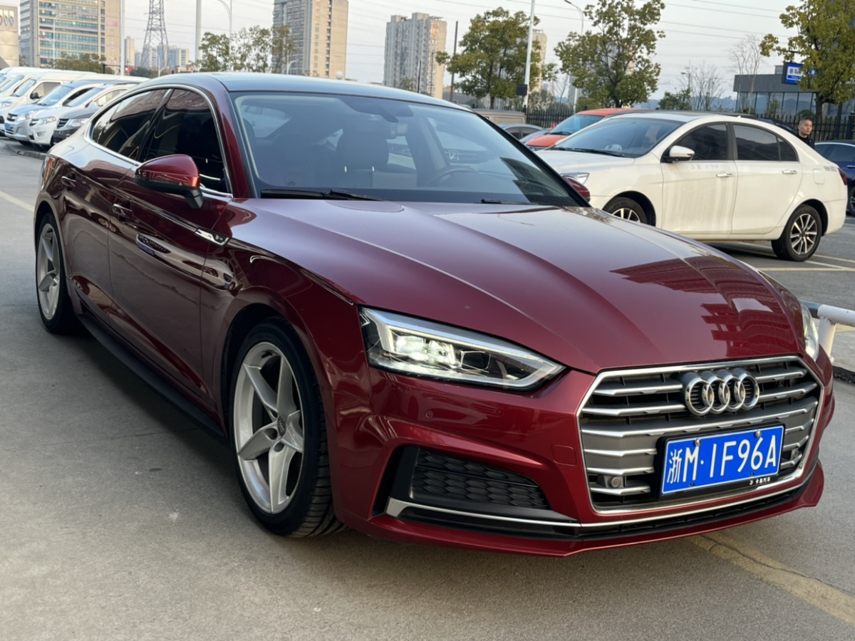 奧迪 奧迪A5  2019款 Sportback 40 TFSI 時(shí)尚型圖片