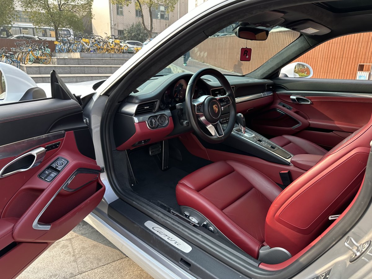 2019年1月保时捷 911  2019款 Carrera S 3.0T