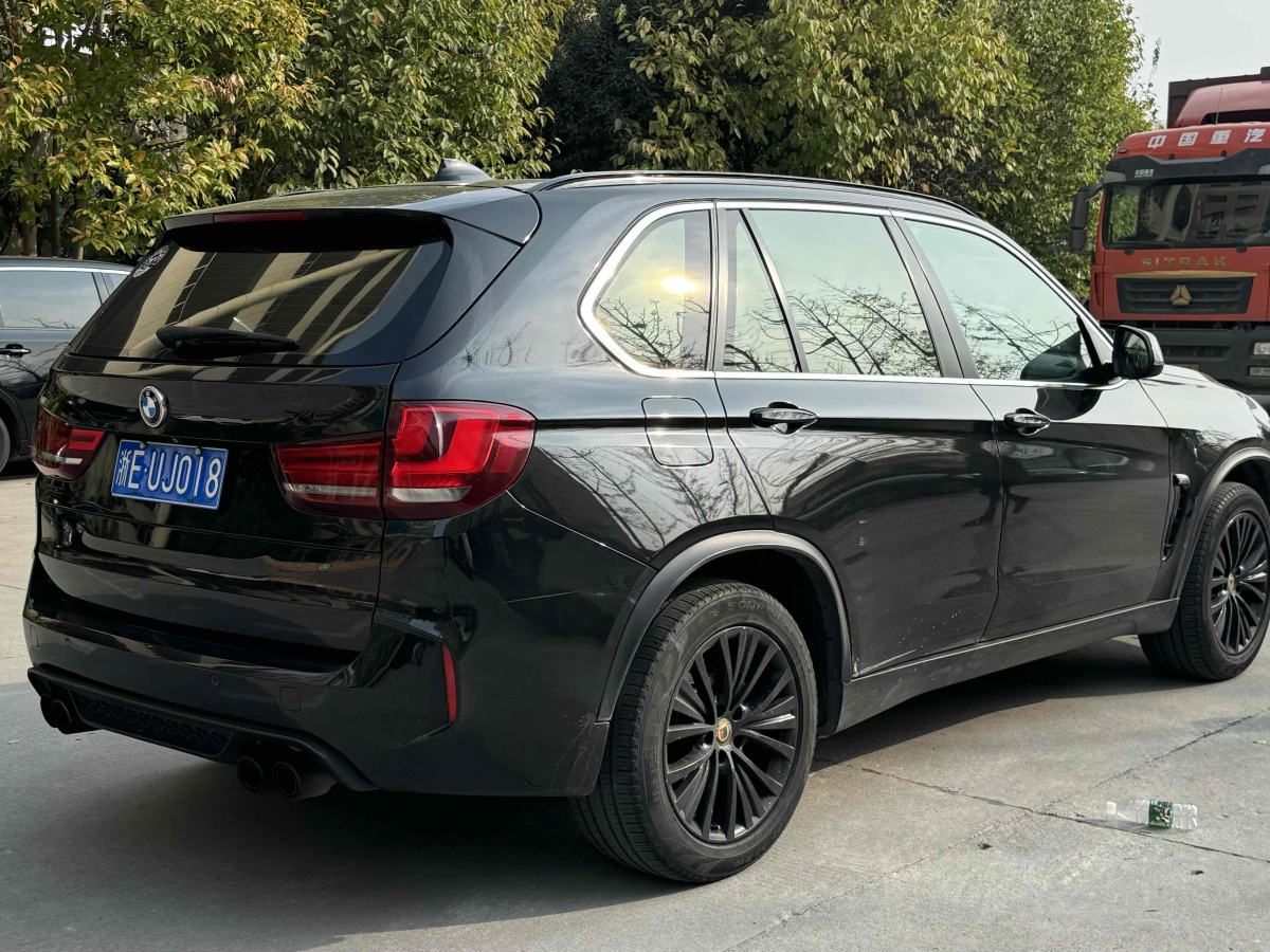 寶馬 寶馬X5  2014款 xDrive35i 領(lǐng)先型圖片