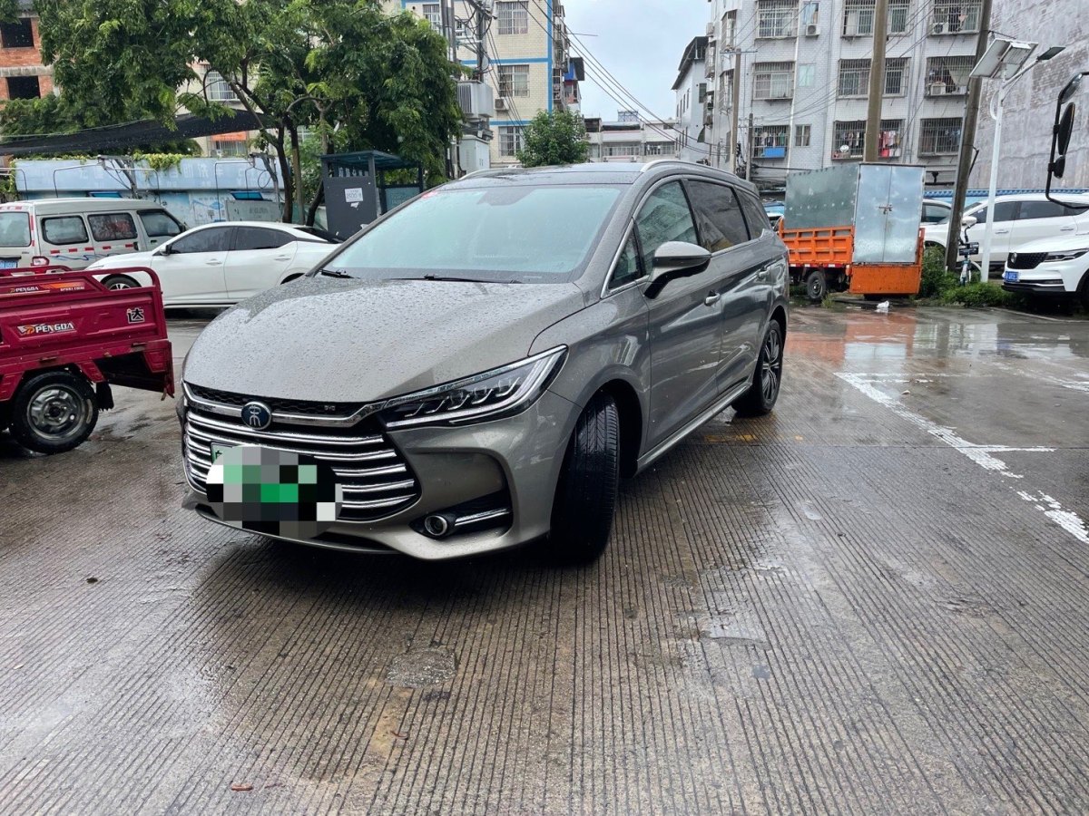 比亞迪 宋MAX新能源  2019款 DM 1.5T 智聯(lián)致耀型 6座 國(guó)V圖片