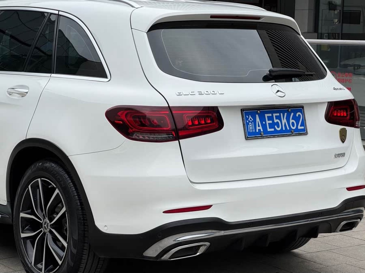 奔馳 奔馳GLC  2018款 改款 GLC 300 4MATIC 動感型圖片