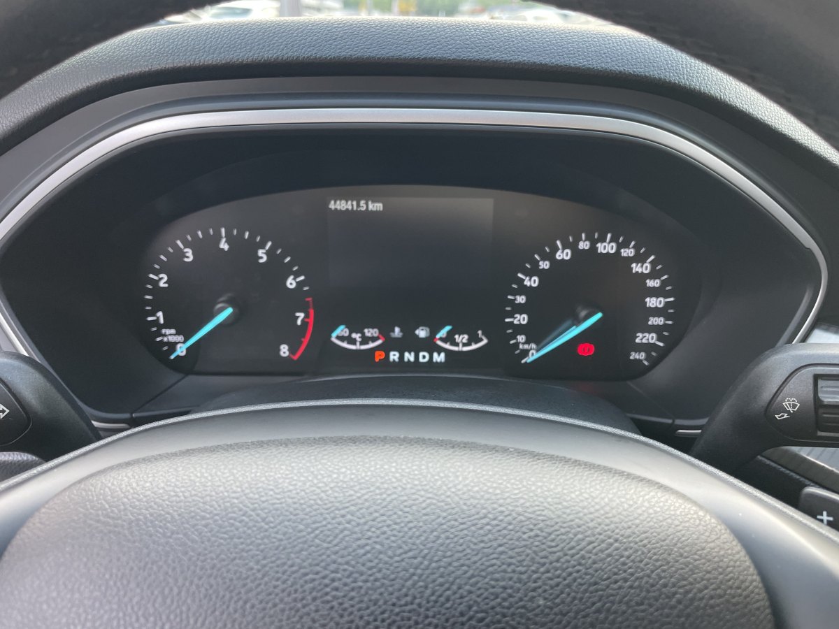 福特 福克斯  2019款 三廂 EcoBoost 180 自動鋒潮型圖片
