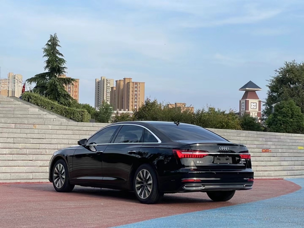 奥迪 奥迪A6L  2021款 45 TFSI 臻选致雅型图片