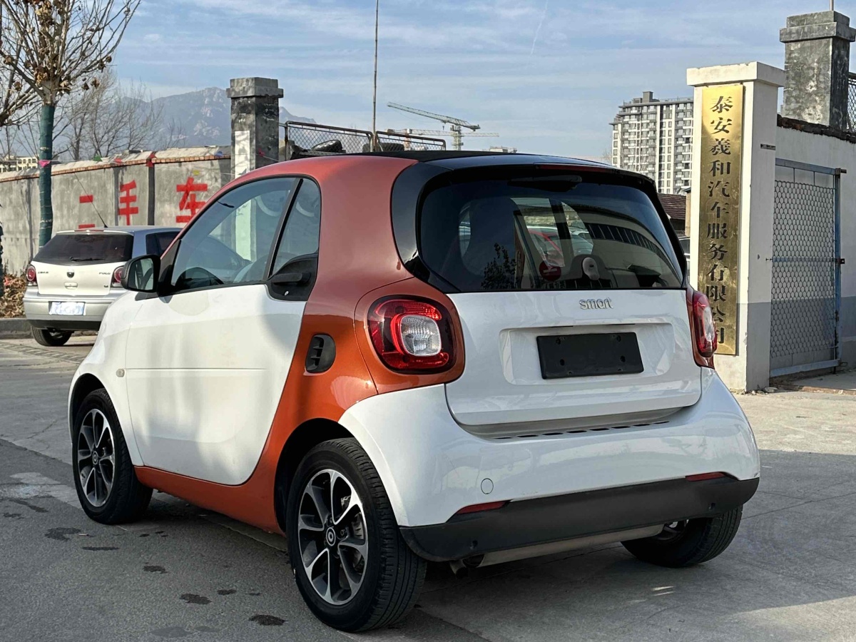 smart fortwo  2015款 1.0L 52千瓦硬頂靈動(dòng)版圖片