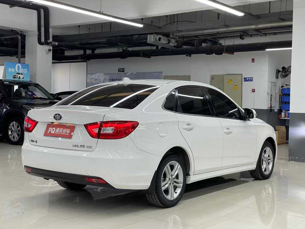 奔騰 B30  2017款 1.6L 手動(dòng)舒適型圖片