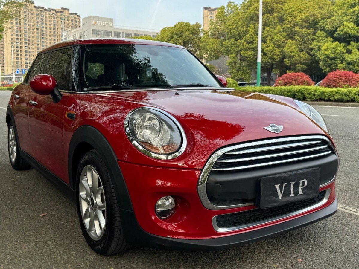 2016年11月MINI MINI  2016款 1.2T ONE 先鋒派 五門(mén)版