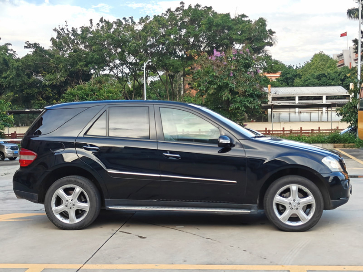 奔馳 ML級  2005款 ML500 5.0圖片