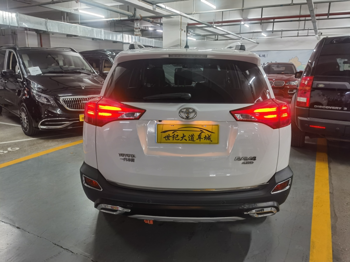 豐田 RAV4榮放  2013款 2.5L 自動(dòng)四驅(qū)豪華版圖片