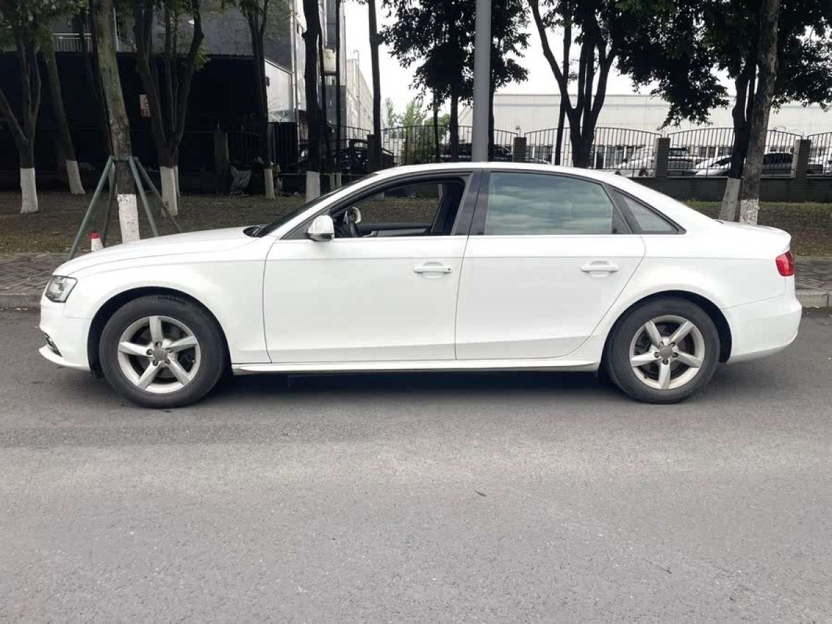 奧迪 奧迪A4L  2013款 35 TFSI 自動標準型圖片