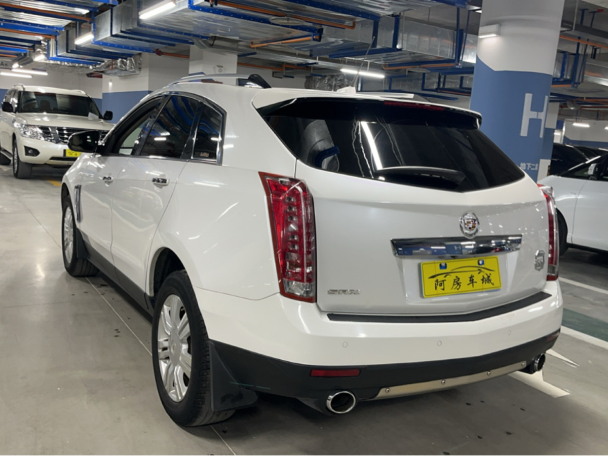 2015年7月凱迪拉克 SRX  2014款 3.0L 精英型