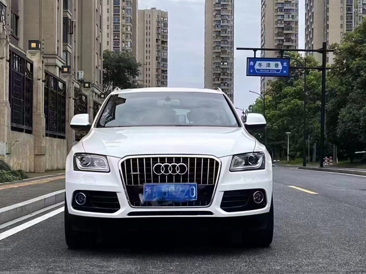 2015年5月奧迪 奧迪Q5  2015款 40 TFSI 進取型