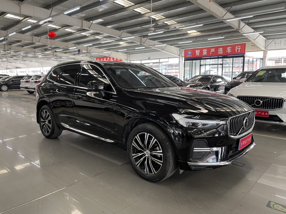 2021年07月沃爾沃 XC60  2022款 B5 四驅(qū)智遠(yuǎn)豪華版