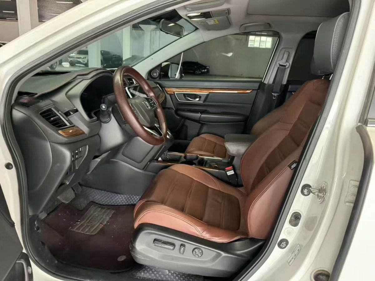 本田 CR-V  2020款 240TURBO 手動兩驅經典版圖片