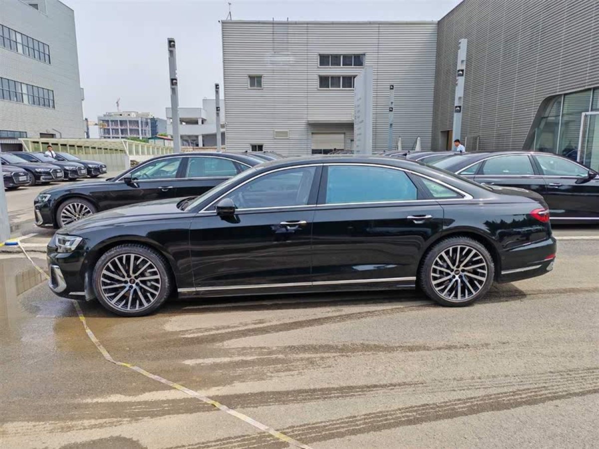 奧迪 奧迪A8  2024款 A8L 55 TFSI quattro 旗艦型圖片