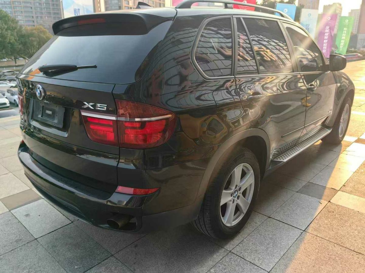 寶馬 寶馬X5  2012款 X5 xDrive30i 3.0 典雅型圖片