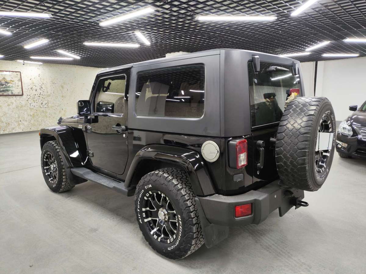 Jeep 牧馬人  2010款 3.8L Rubicon 兩門(mén)版圖片