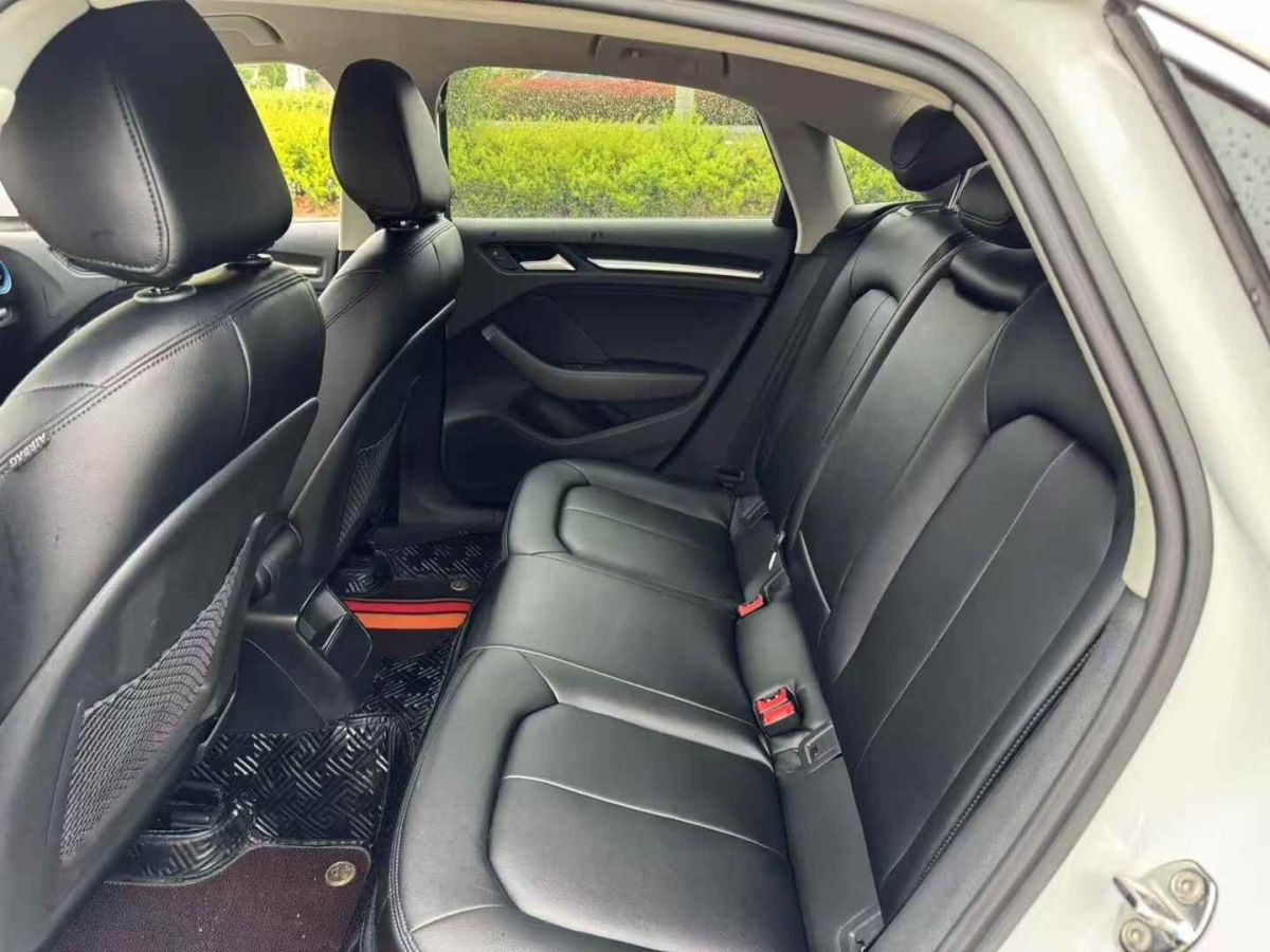 奧迪 奧迪A3  2015款 A3 1.4TFSI 35TFSI 百萬紀(jì)念智領(lǐng)型圖片