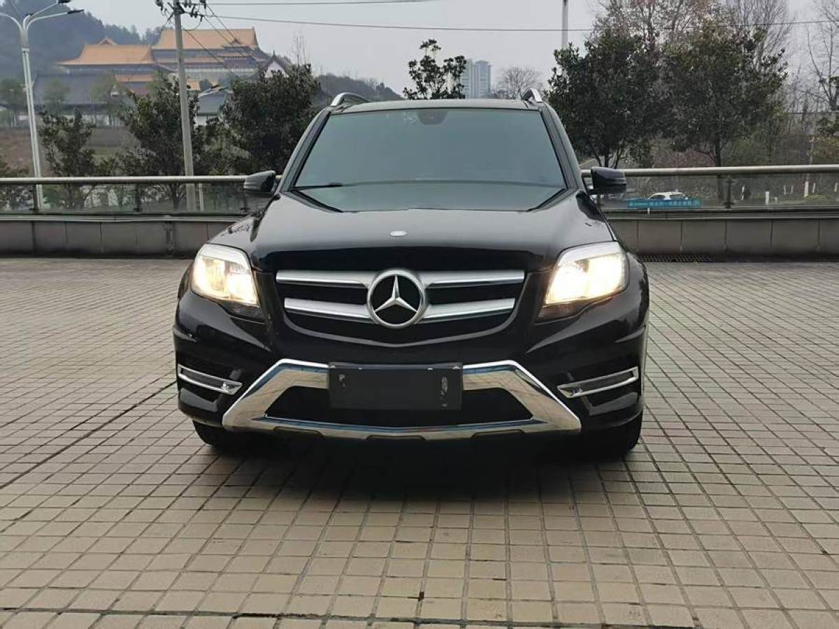 奔馳 奔馳GLK級(jí)  2015款 GLK 260 4MATIC 動(dòng)感型 極致版圖片