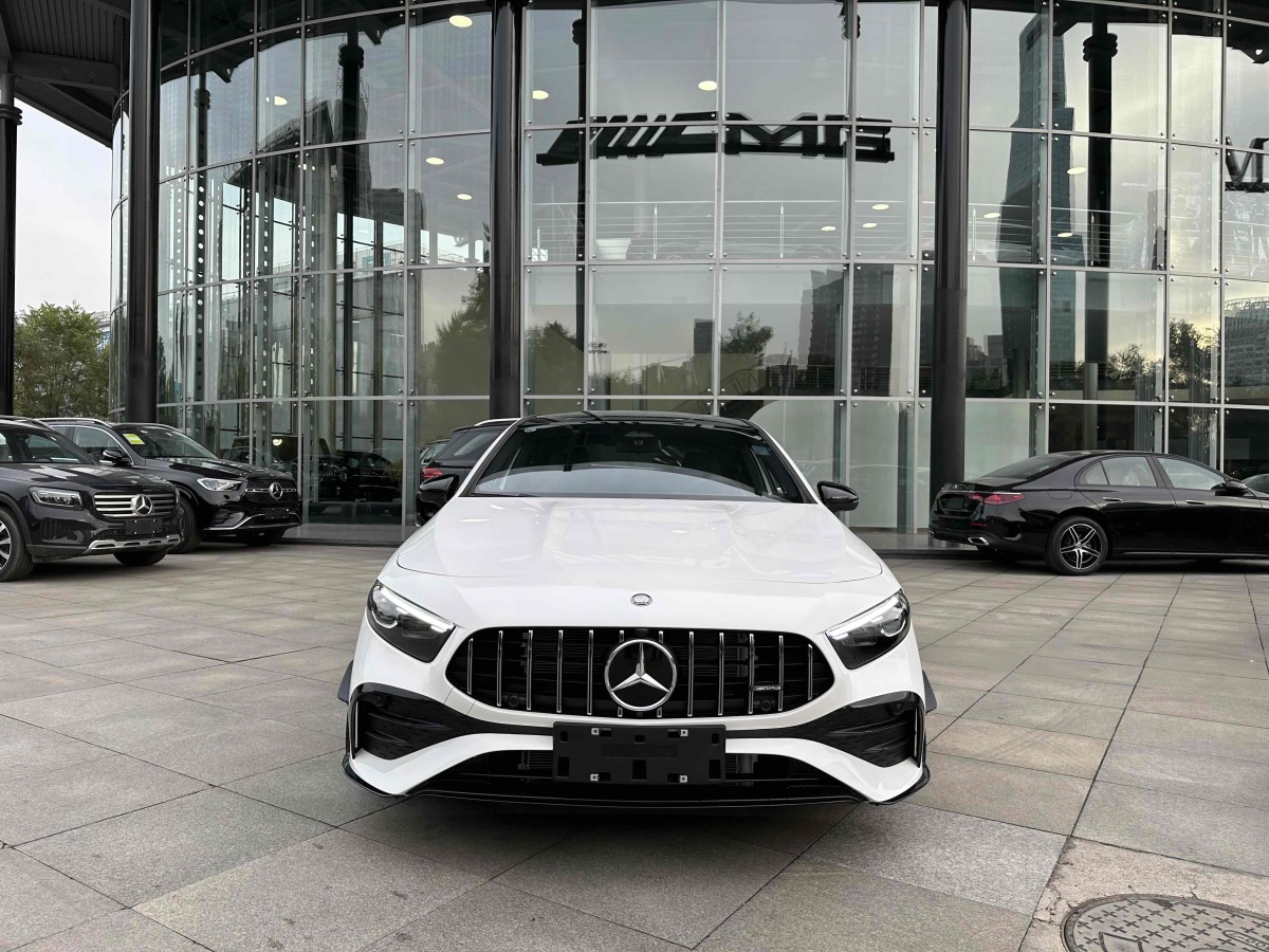 2024年10月奔馳 奔馳A級(jí)AMG  2020款 改款 AMG A 35 4MATIC