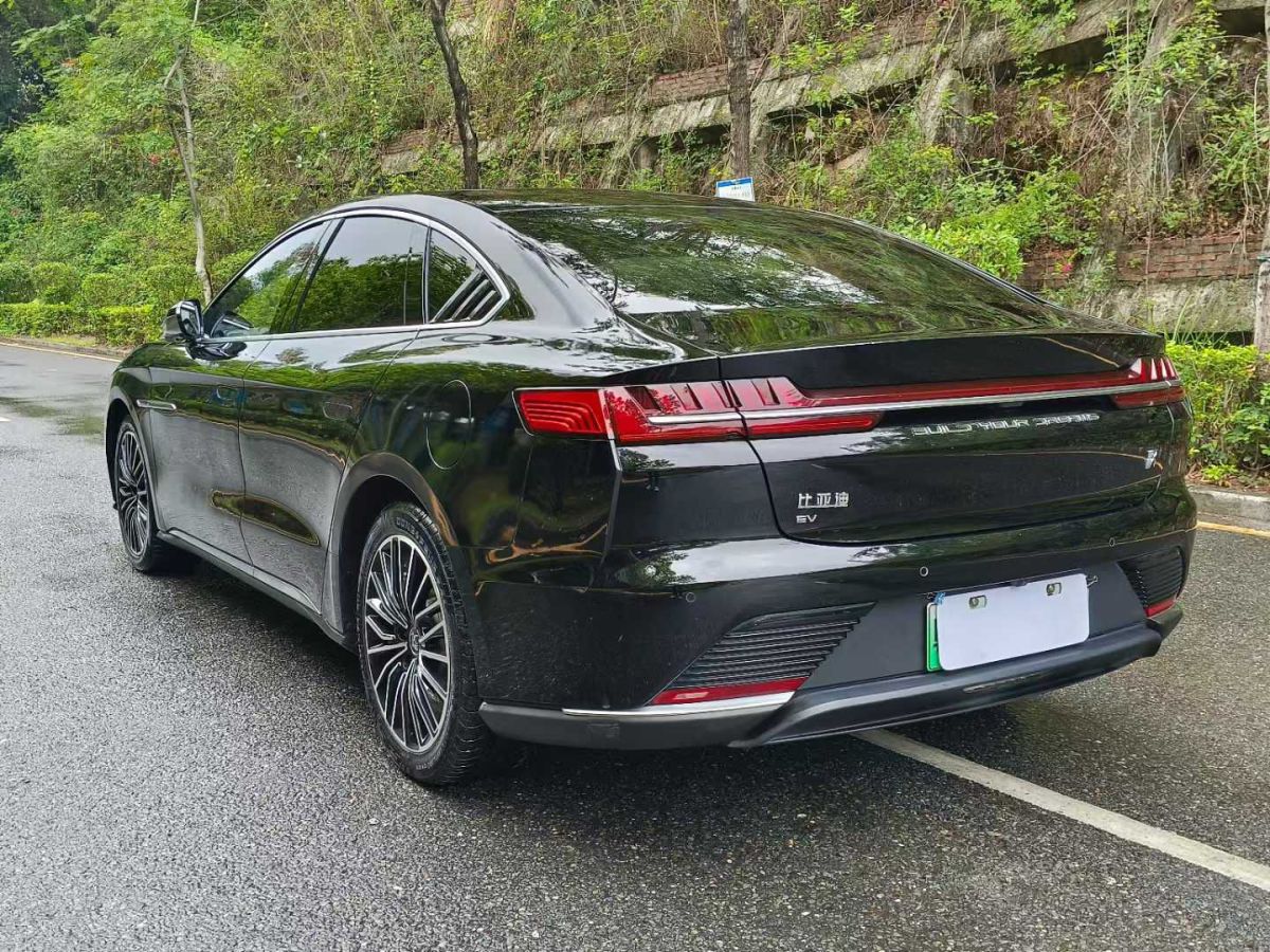 比亞迪 漢  2021款 EV 標準續(xù)航版豪華型圖片