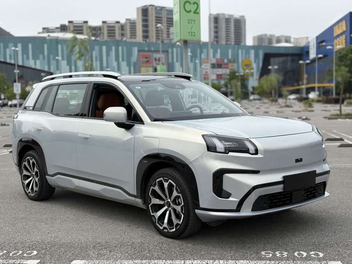 埃安 AION V  2024款 埃安霸王龍 520 智豪版圖片