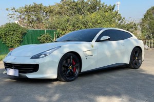 GTC4Lusso 法拉利 3.9T V8