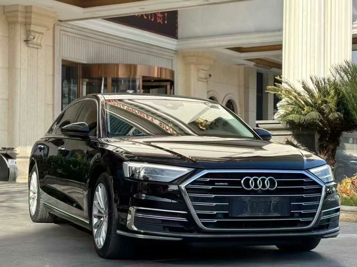 奧迪 奧迪S8  2020款 S8L 4.0TFSI quattro圖片