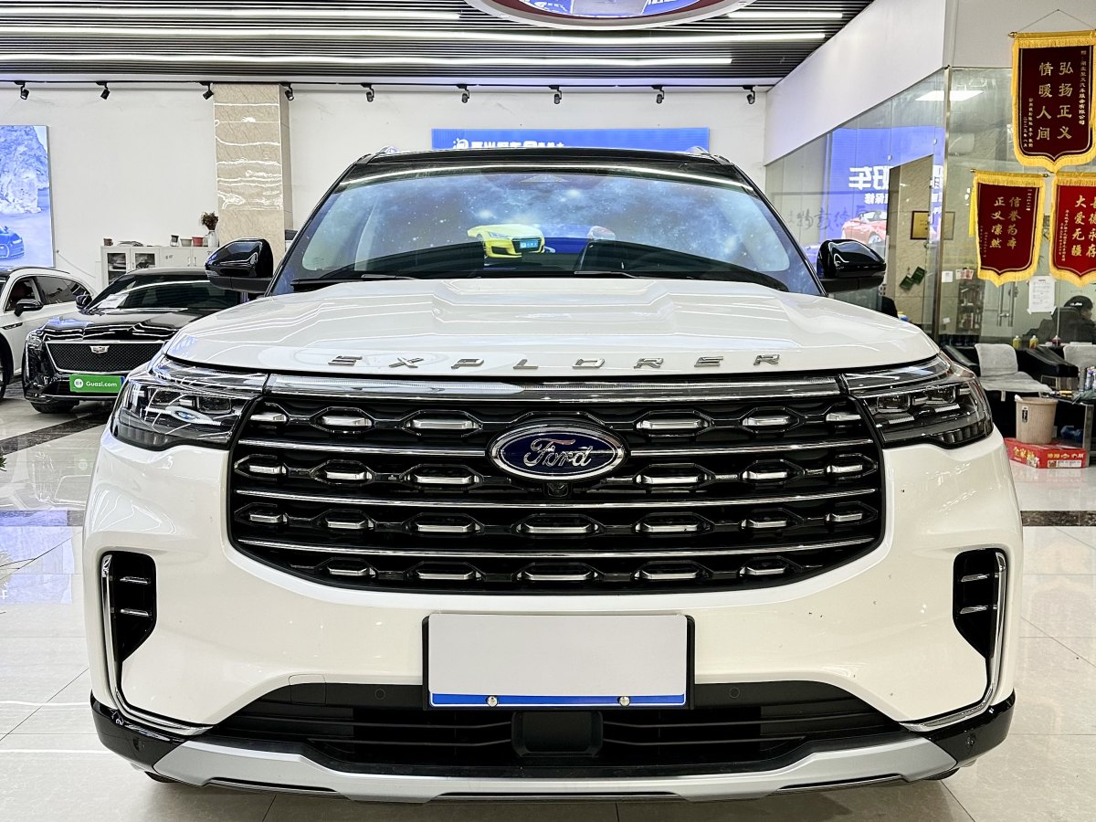 福特 探險(xiǎn)者  2024款 2.3T EcoBoost 四驅(qū)鈦金版 6座圖片