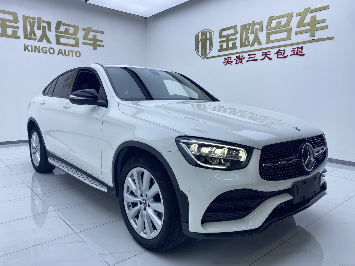 奔馳 奔馳GLC  2022款 改款 GLC 260 4MATIC 轎跑SUV圖片