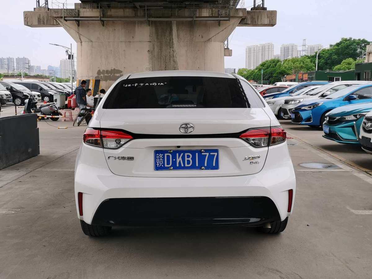 豐田 雷凌  2023款 185T CVT豪華版圖片