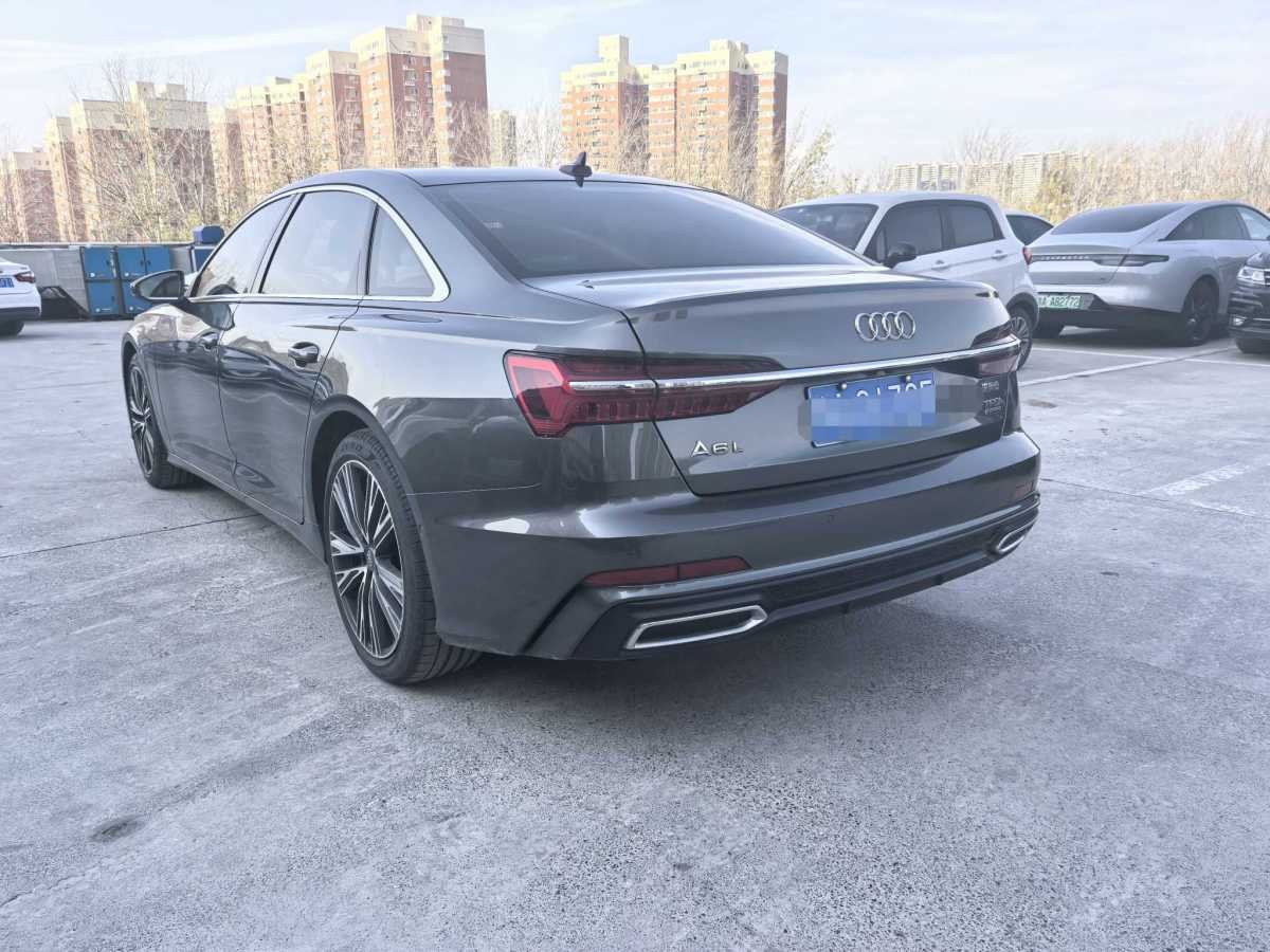 奧迪 奧迪A6L  2019款 45 TFSI quattro 尊享動(dòng)感型圖片