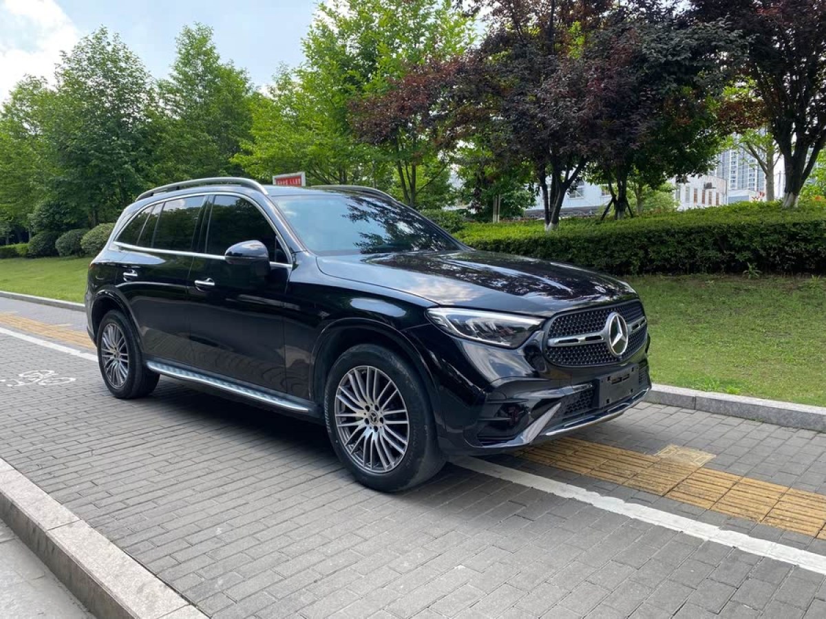 奔馳 奔馳GLC  2025款 改款 GLC 300 L 4MATIC 動感型 7座圖片