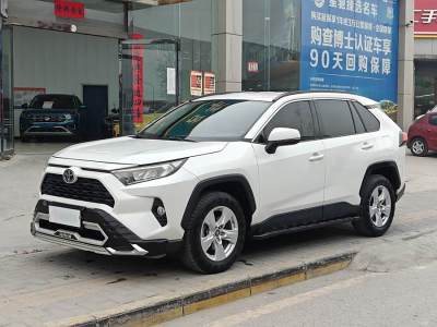 2021年1月 豐田 RAV4榮放 2.0L CVT兩驅(qū)都市版圖片