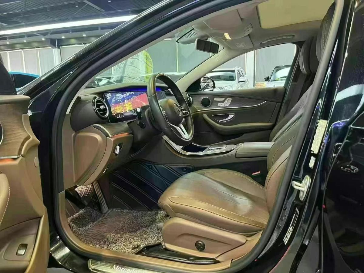 奔馳 奔馳E級  2020款 E 300 L 豪華型圖片