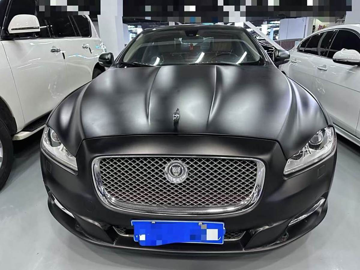 捷豹 XJ  2012款 XJL 3.0 全景商務(wù)版圖片