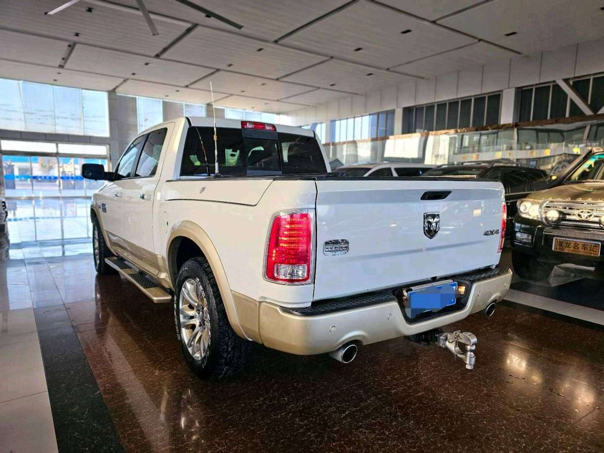 2017年4月道奇 Ram  2011款 1500 Laramie