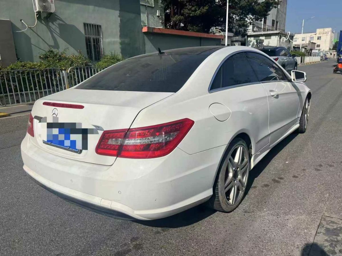 奔馳 奔馳E級  2013款 E 260 L CGI優(yōu)雅型圖片