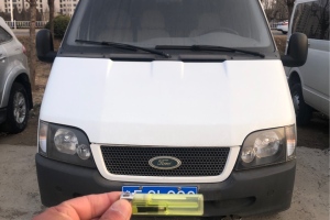 經(jīng)典全順 福特 2.8T柴油短軸6座中頂多功能車JX493ZLQ4