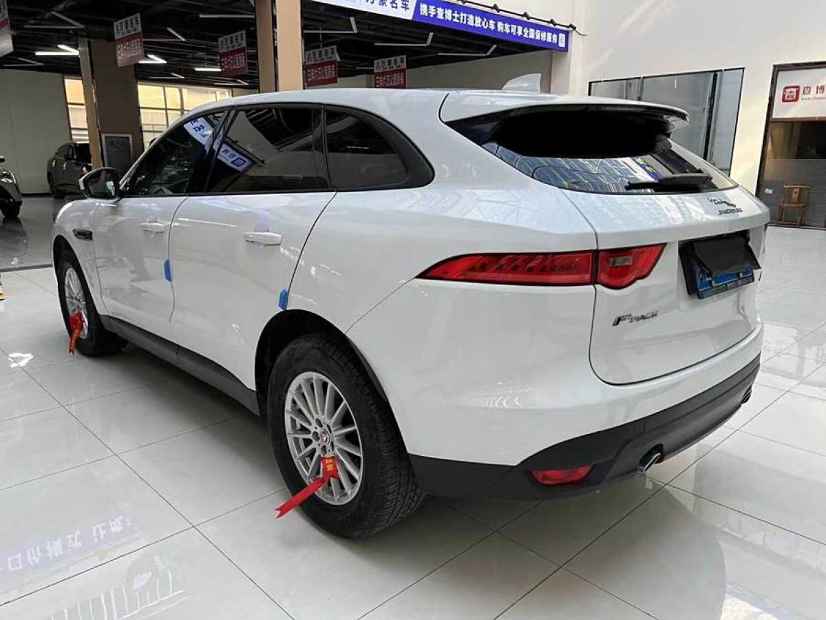 2018年4月捷豹 F-PACE  2018款 2.0T 四驅(qū)都市尊享版