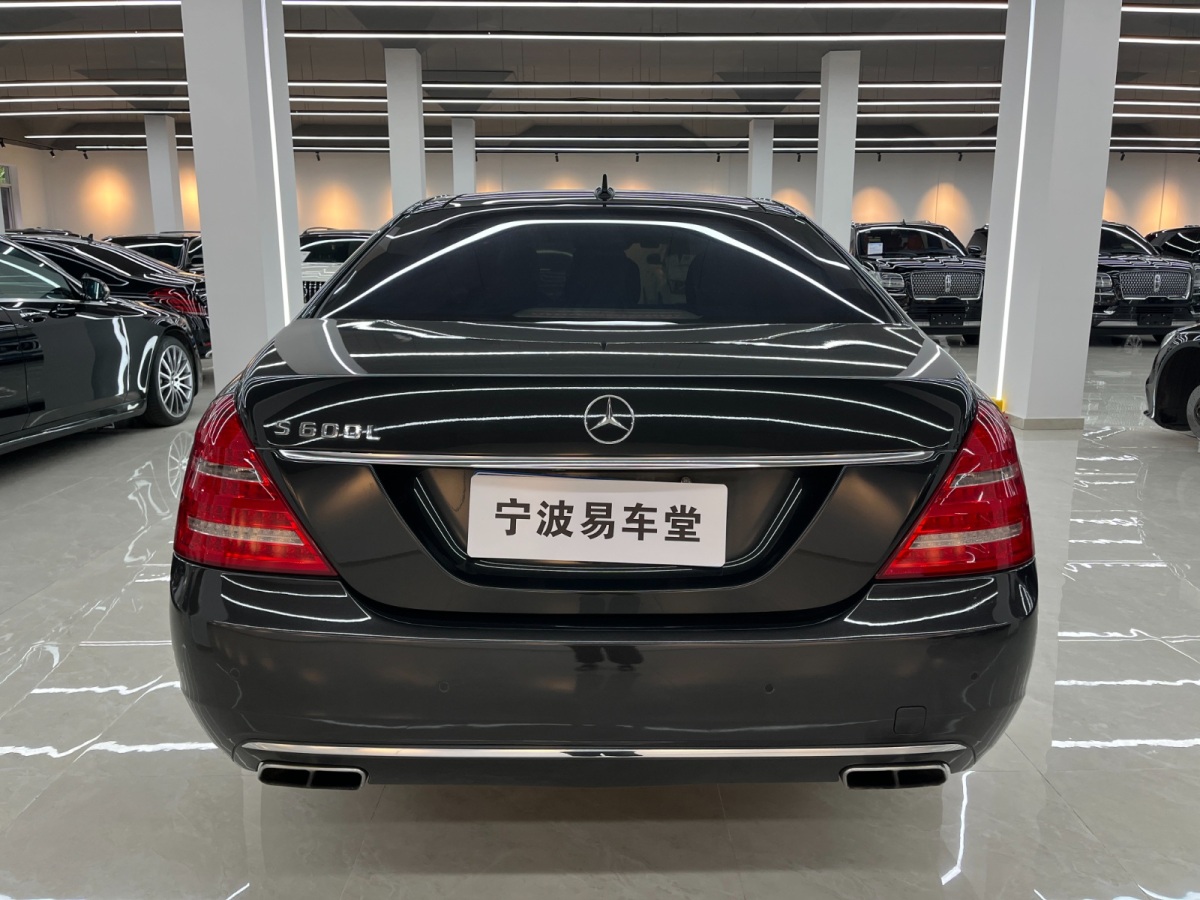 奔馳 奔馳S級  2012款 S 600 L Grand Edition designo圖片