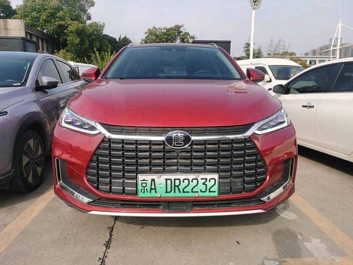 比亞迪 唐新能源  2019款 EV600D 四驅(qū)智聯(lián)創(chuàng)領(lǐng)型 5座圖片