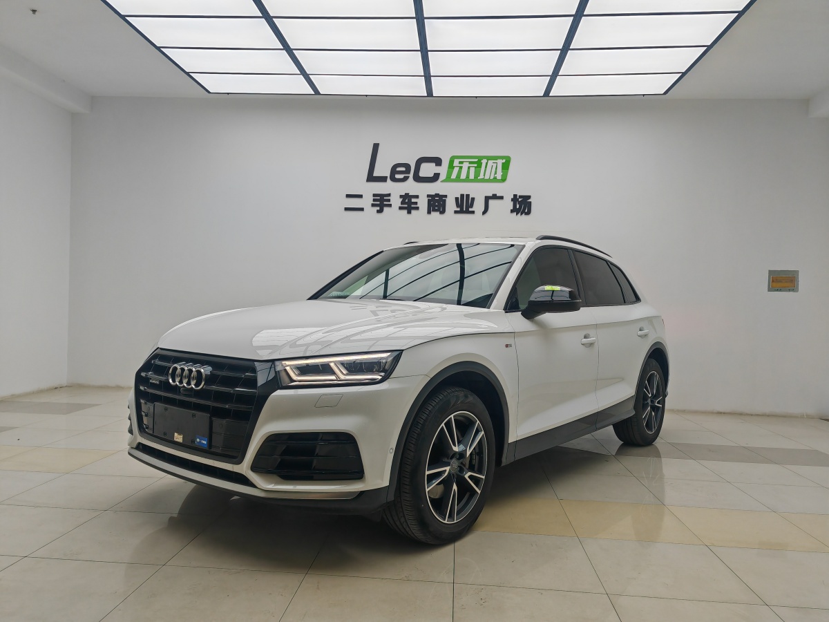 2020年11月奧迪 奧迪Q5L  2020款 45 TFSI 尊享時(shí)尚型