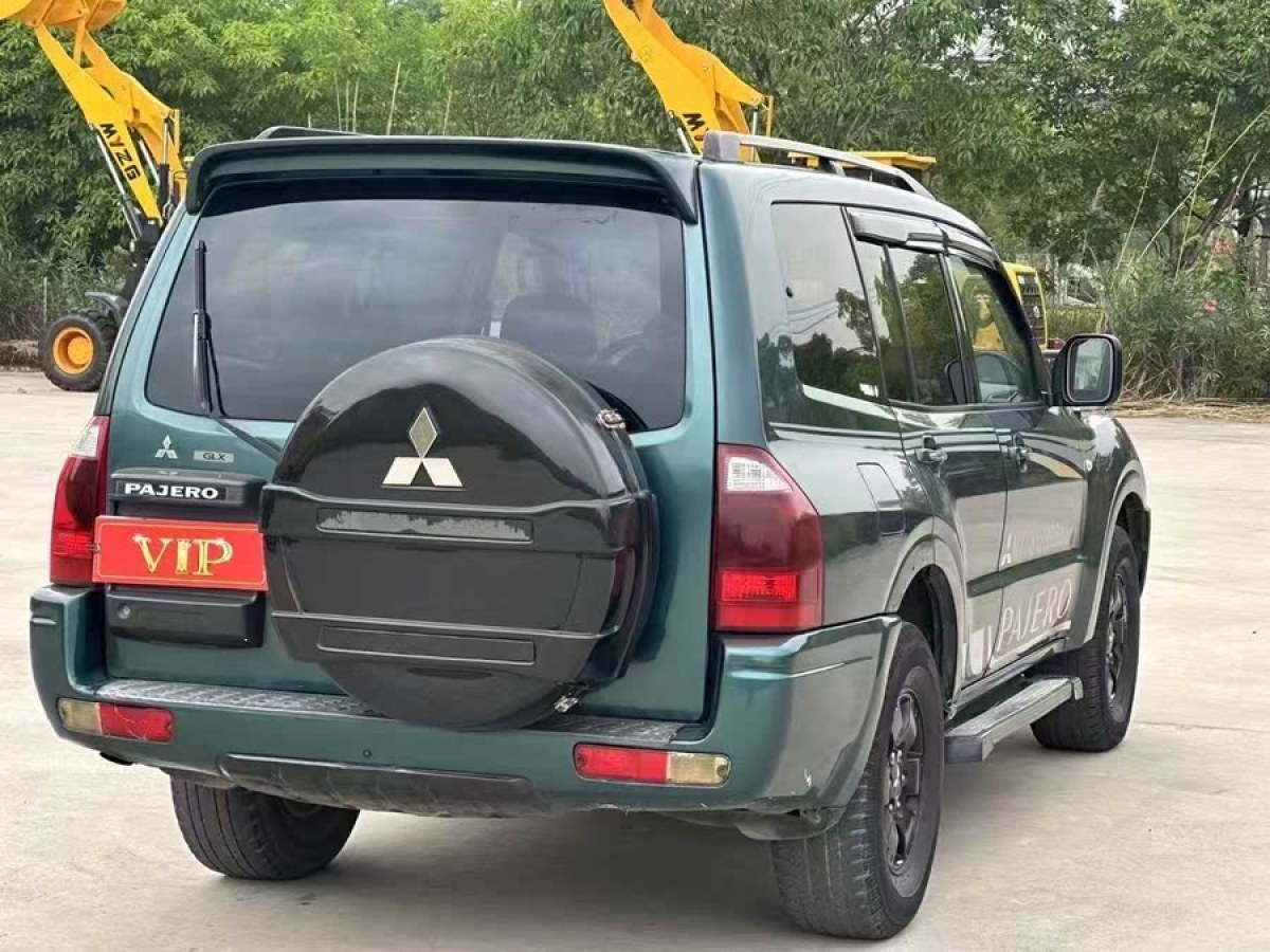 三菱 帕杰羅  2004款 V73 3.0L GLS圖片