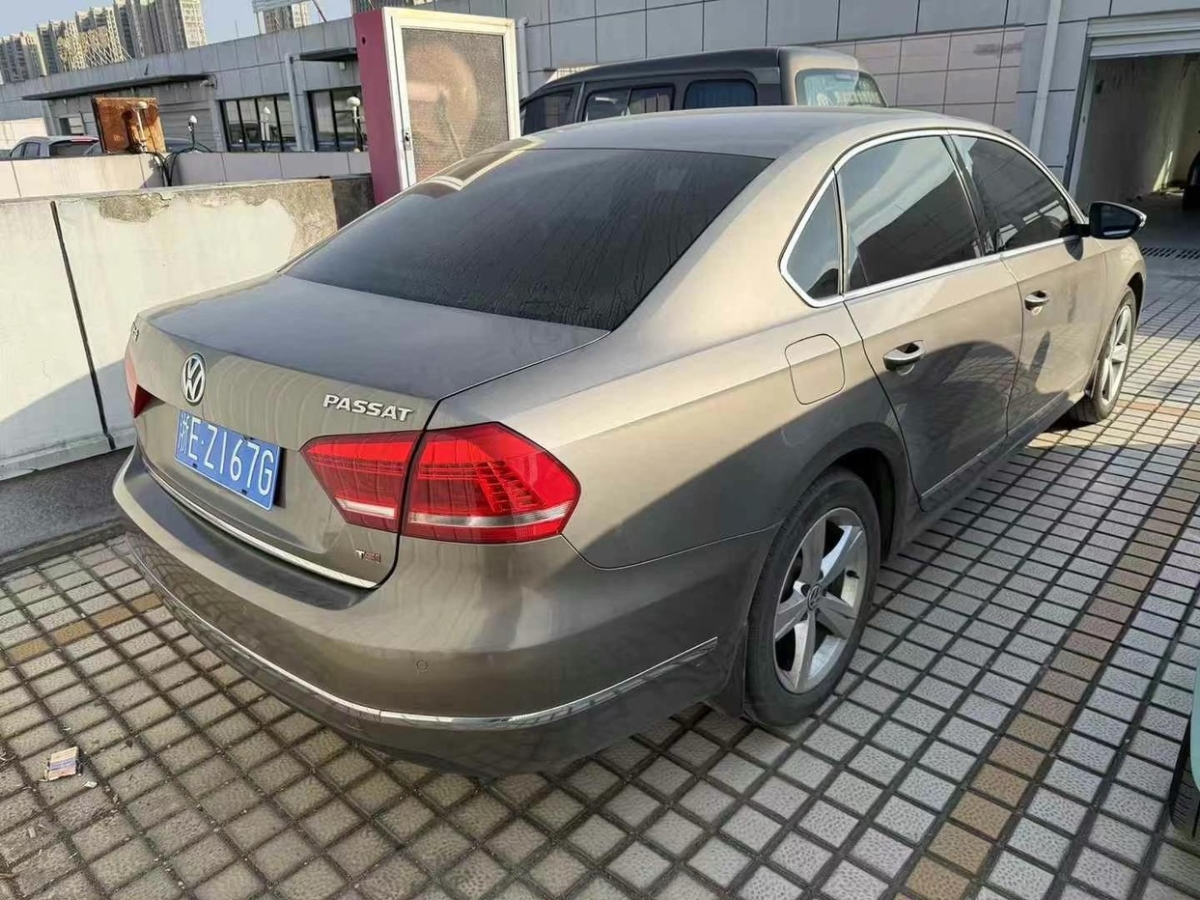 大眾 帕薩特  2013款 1.8TSI DSG御尊版圖片