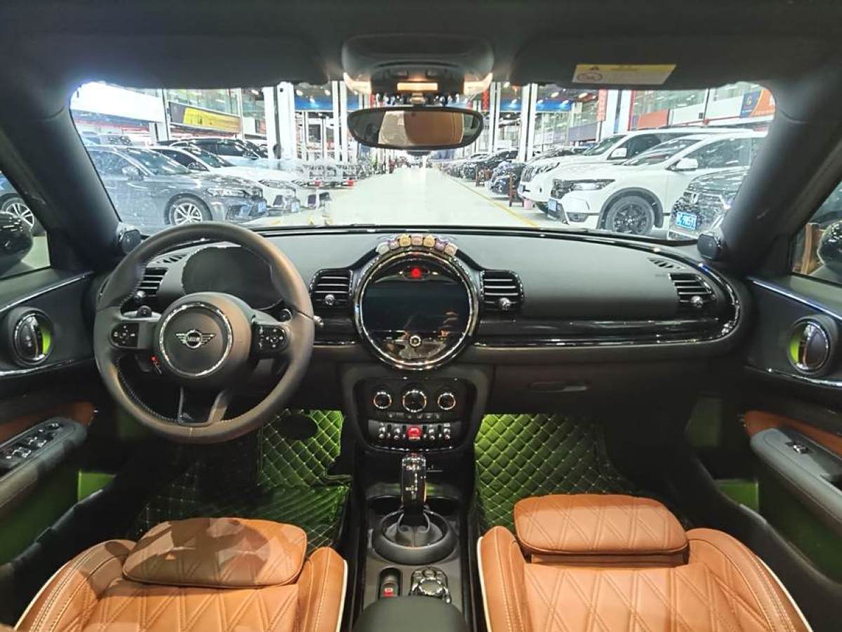 MINI CLUBMAN  2023款 改款 2.0T COOPER S 鑒賞家圖片