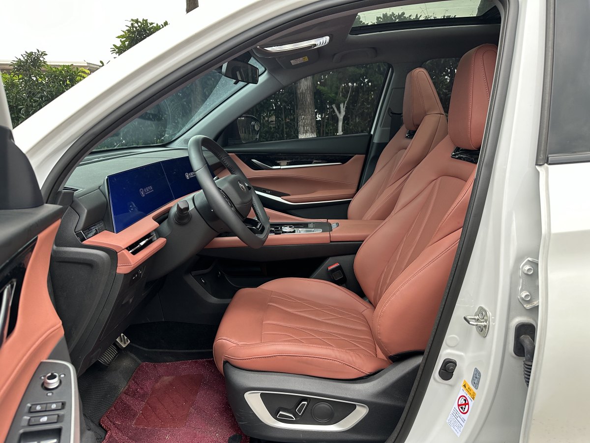 長安 CS75 PLUS  2024款 第三代 冠軍版 1.5T 智駕勁航型圖片
