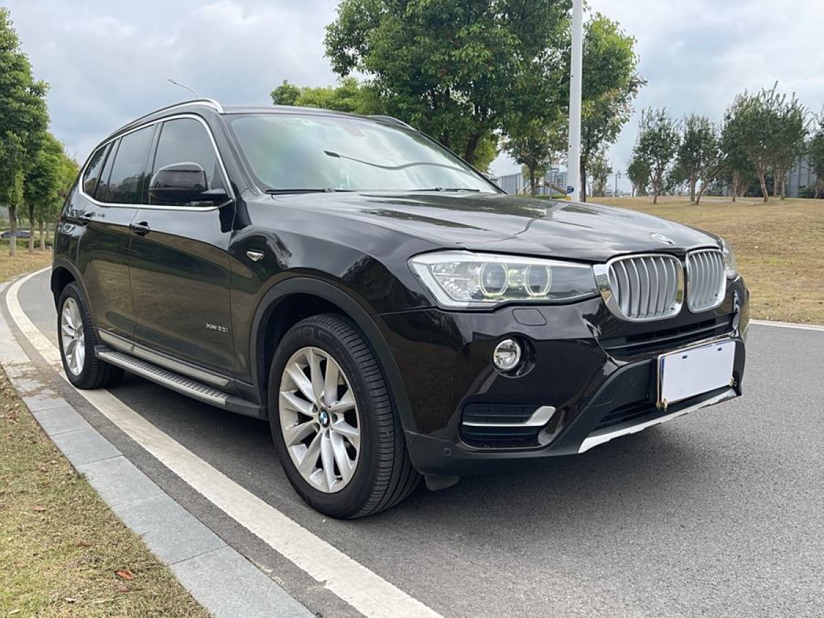 寶馬 寶馬X3  2014款 xDrive20i X設(shè)計(jì)套裝圖片