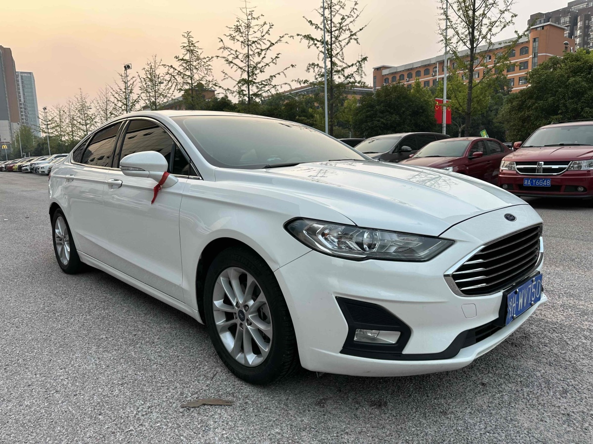 福特 蒙迪欧  2020款 EcoBoost 180 时尚型图片