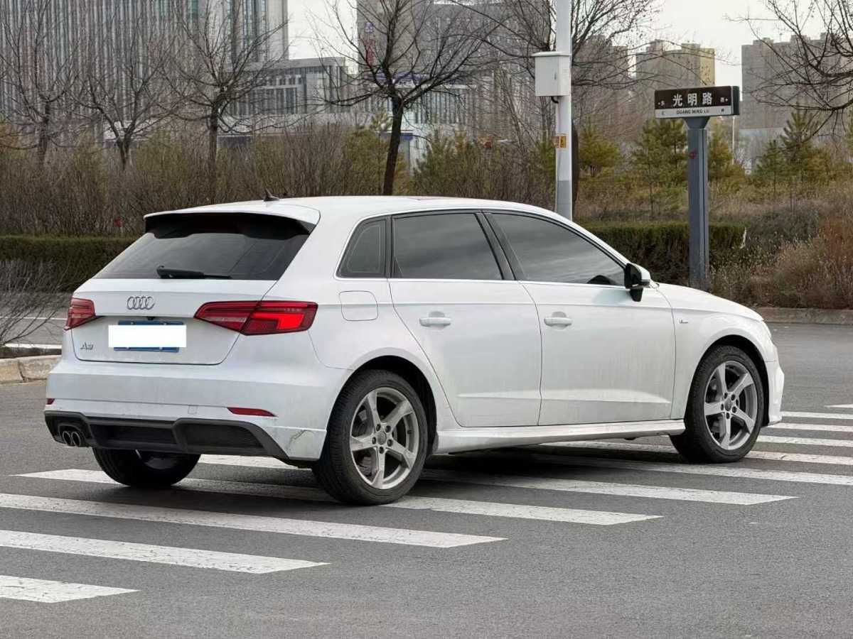 奧迪 奧迪A3  2019款 Sportback 35 TFSI 時(shí)尚型 國(guó)VI圖片